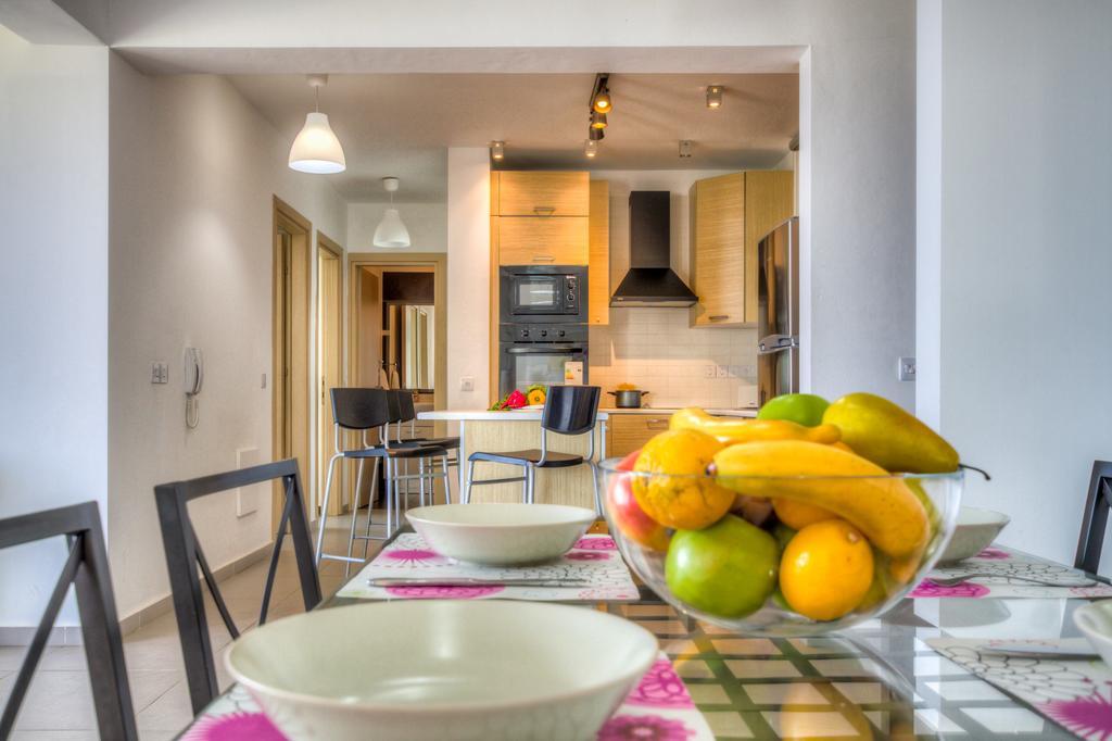 Beachfront Trident Protarász Kültér fotó